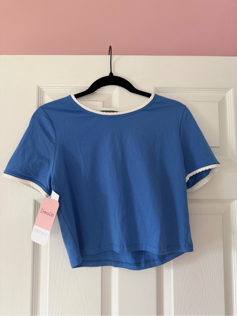 NWT Blue Short Sleeve Scallop Trim Crop Top